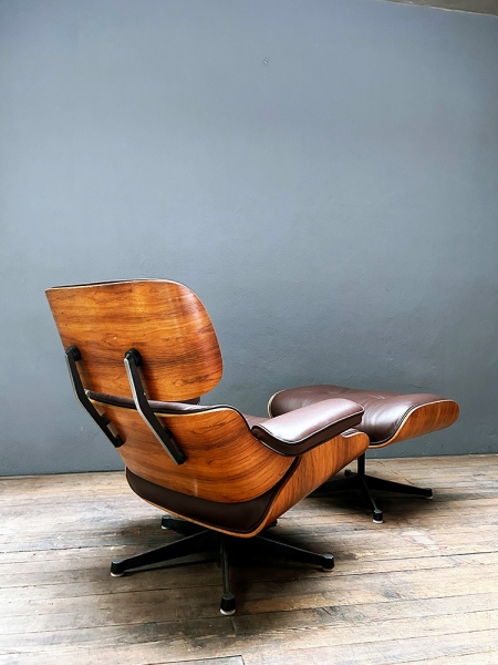Restauration d'une Lounge Chair en palissandre, édition Mobilier International